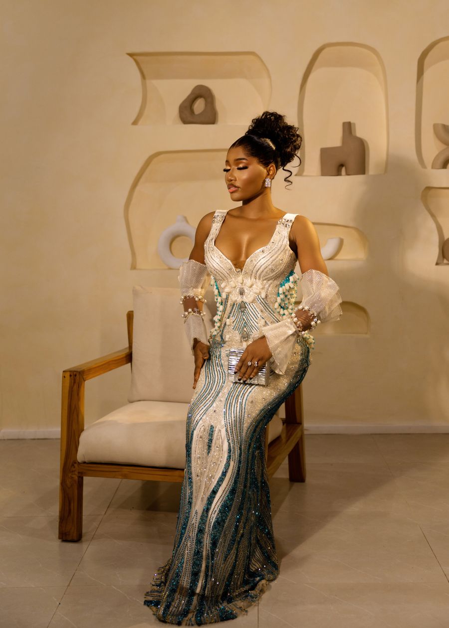 Robe soirée satin bleu nuit
